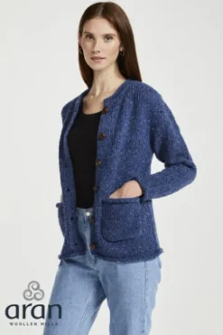 ARAN Strickjacke blau aus Donegal- Tweedgarn