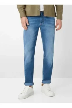 BRAX Ultra Light Jeans Cadiz sky blue Straight Fit