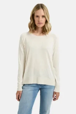Milano Italy Pullover with roundneck and raglan 1/1 sleeves cream
