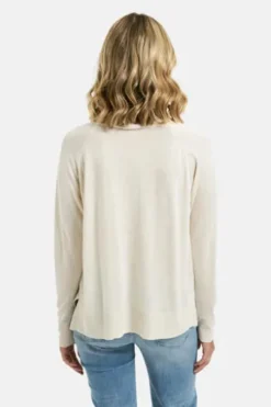 Milano Italy Pullover with roundneck and raglan 1/1 sleeves cream