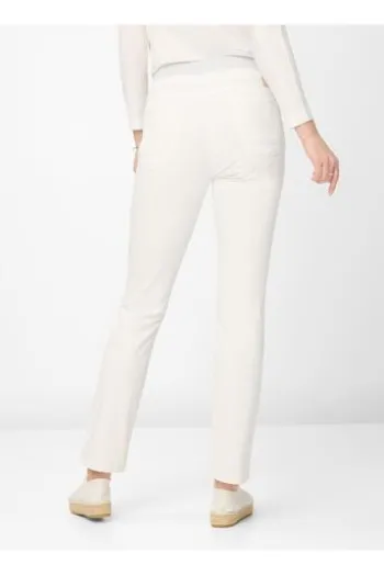 RAPHAELA BY BRAX Baumwoll-Hose Pamina offwhite Slim Fit in Super Dynamic-Stretchqualität